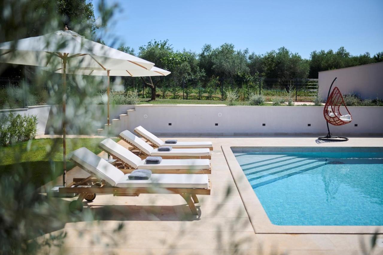 Villa Pura Vida With Pool And Whirlpool Near Umag Materada Kültér fotó